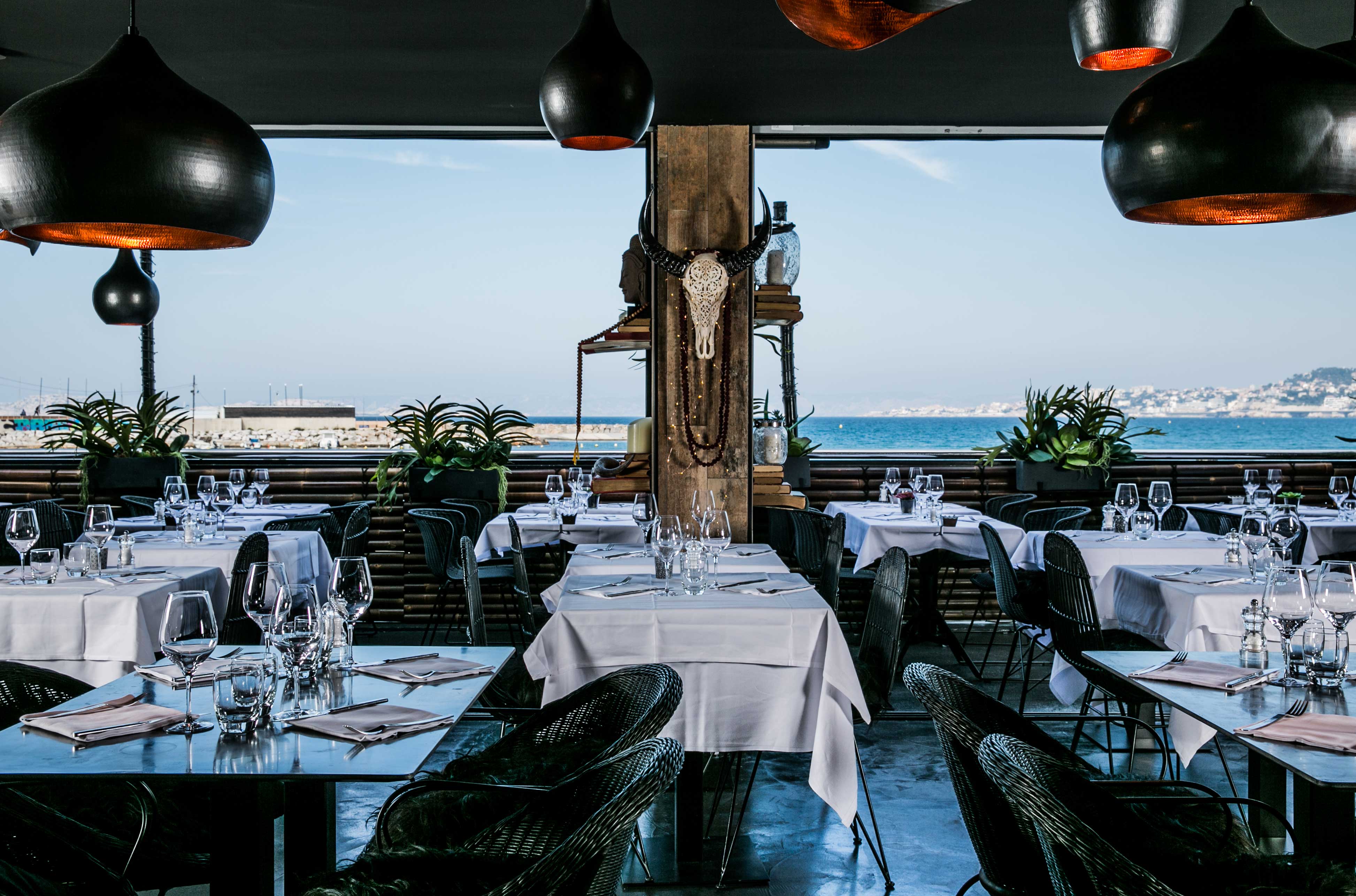 Restaurant en bord de mer avec terrasse à la Pointe rouge